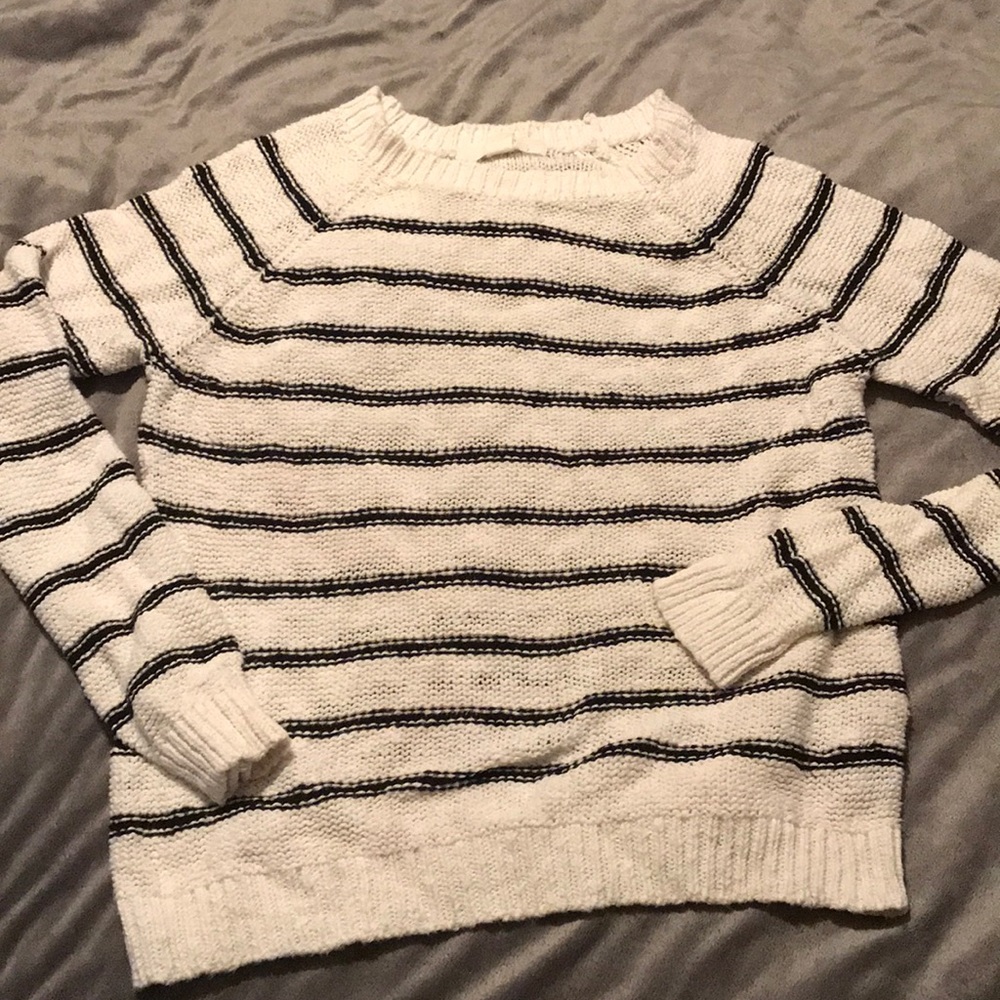 Forever 21 sweater